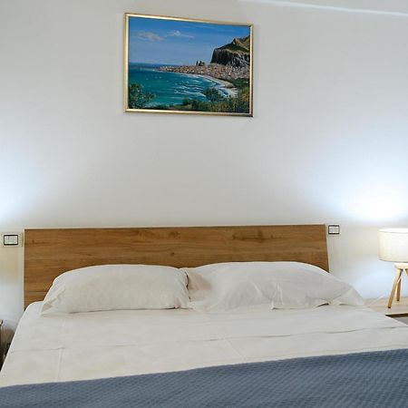 Casa Di Anita Apartment Катания Екстериор снимка
